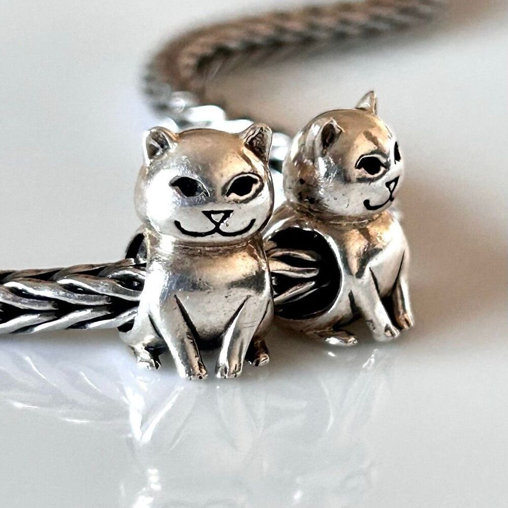 CHAMILA Sterling Silver Cat Charm (#1 in Photo) CHAM 925 Cute Sitting Kitty Bead